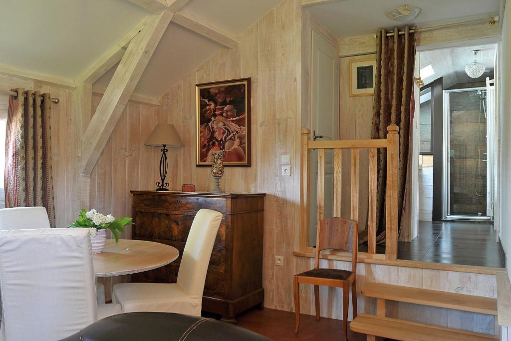 Bed and Breakfast La Belle Epoque Sansac-de-Marmiesse Pokoj fotografie